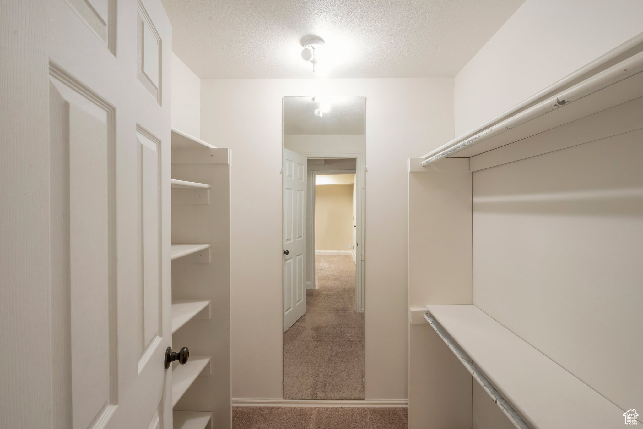 CASTLE GATE - Residential