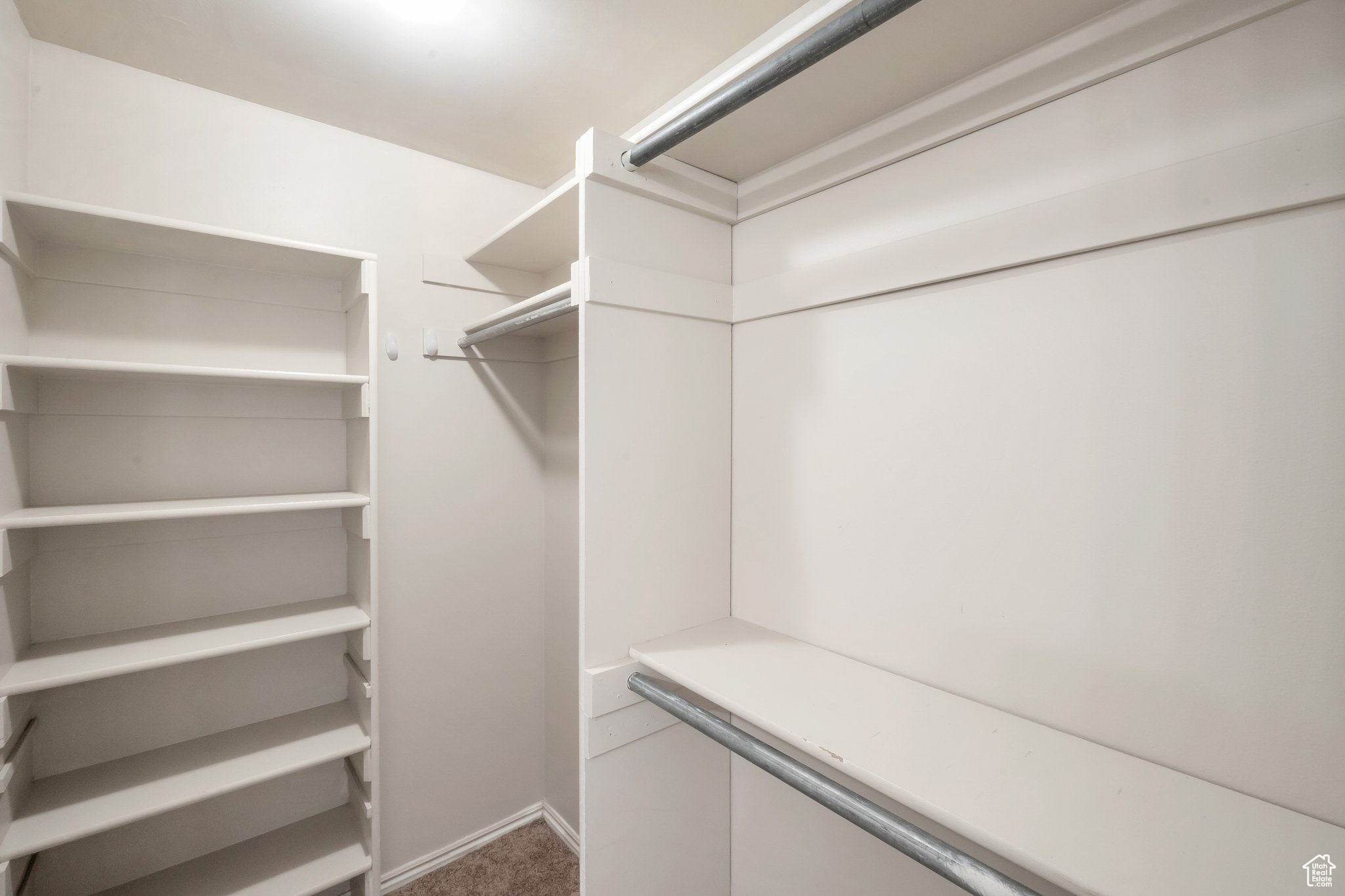 CASTLE GATE - Residential