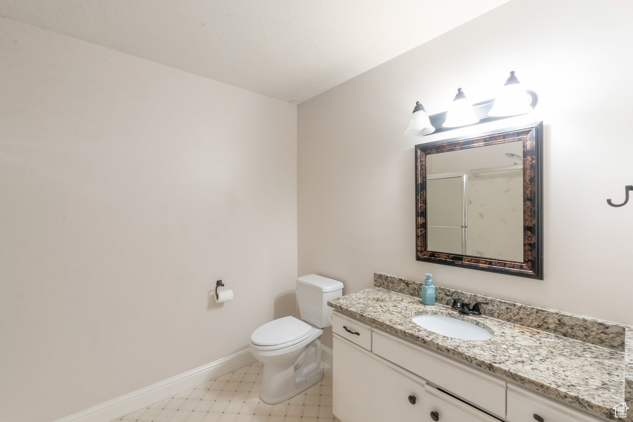 CASTLE GATE - Residential