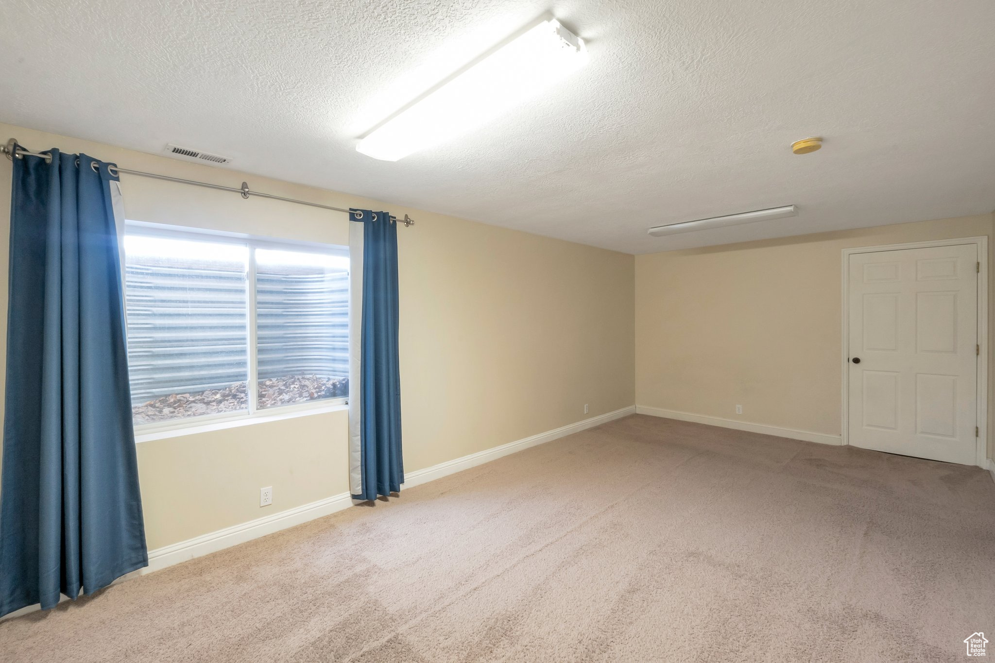 CASTLE GATE - Residential