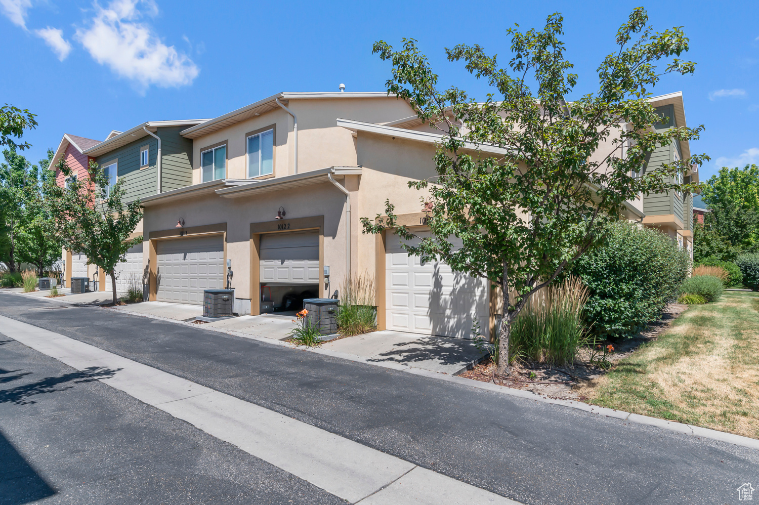 FARMINGTON CROSSING - Residential