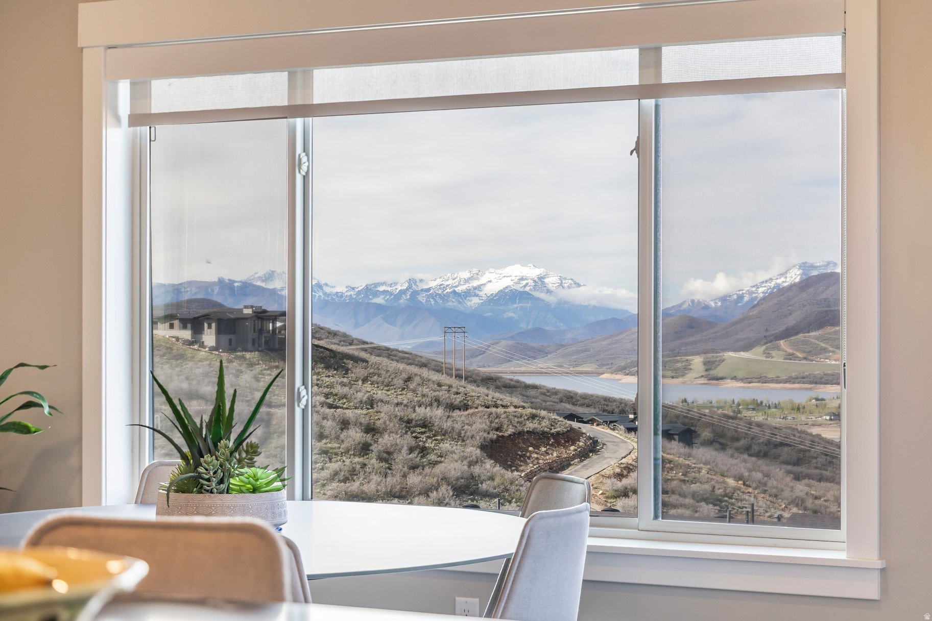 SHORELINE - Residential