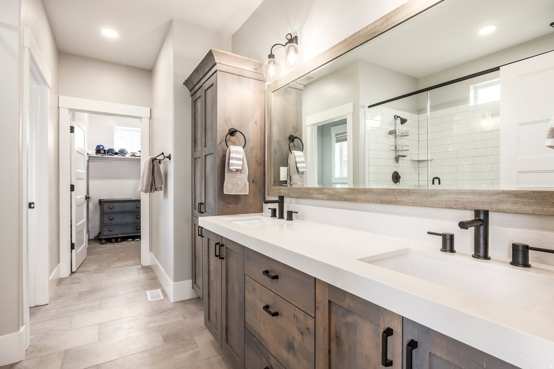 SHORELINE - Residential