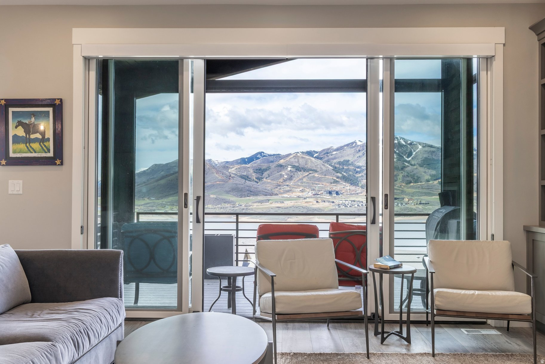 SHORELINE - Residential