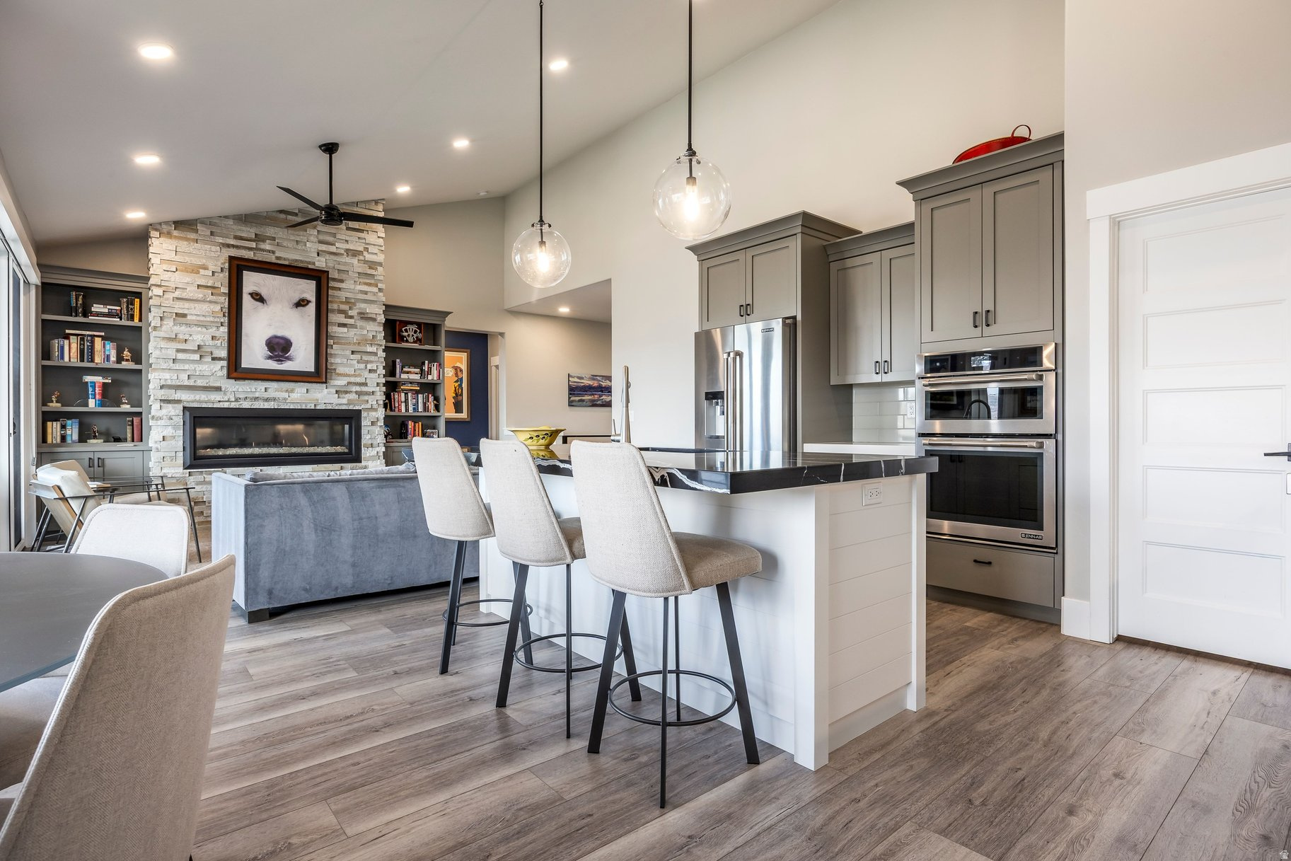 SHORELINE - Residential