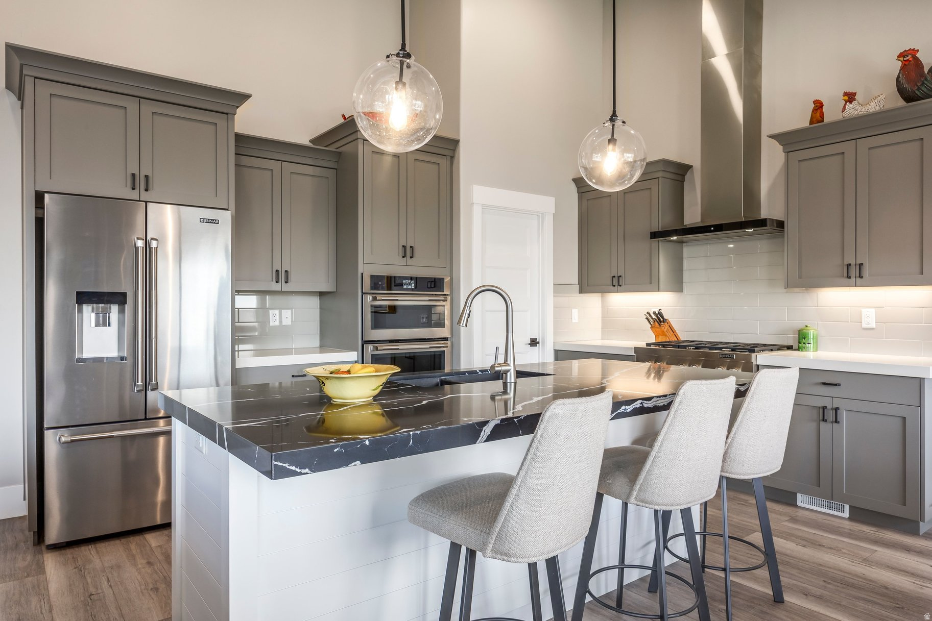 SHORELINE - Residential