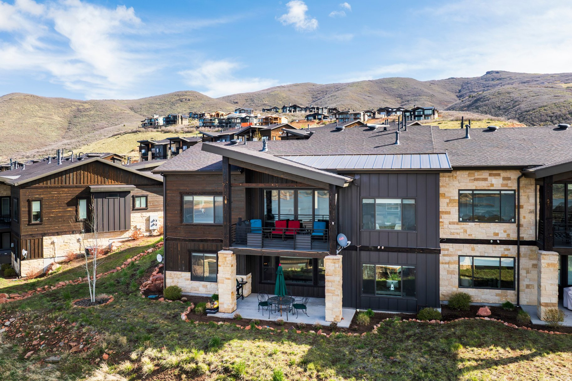 SHORELINE - Residential