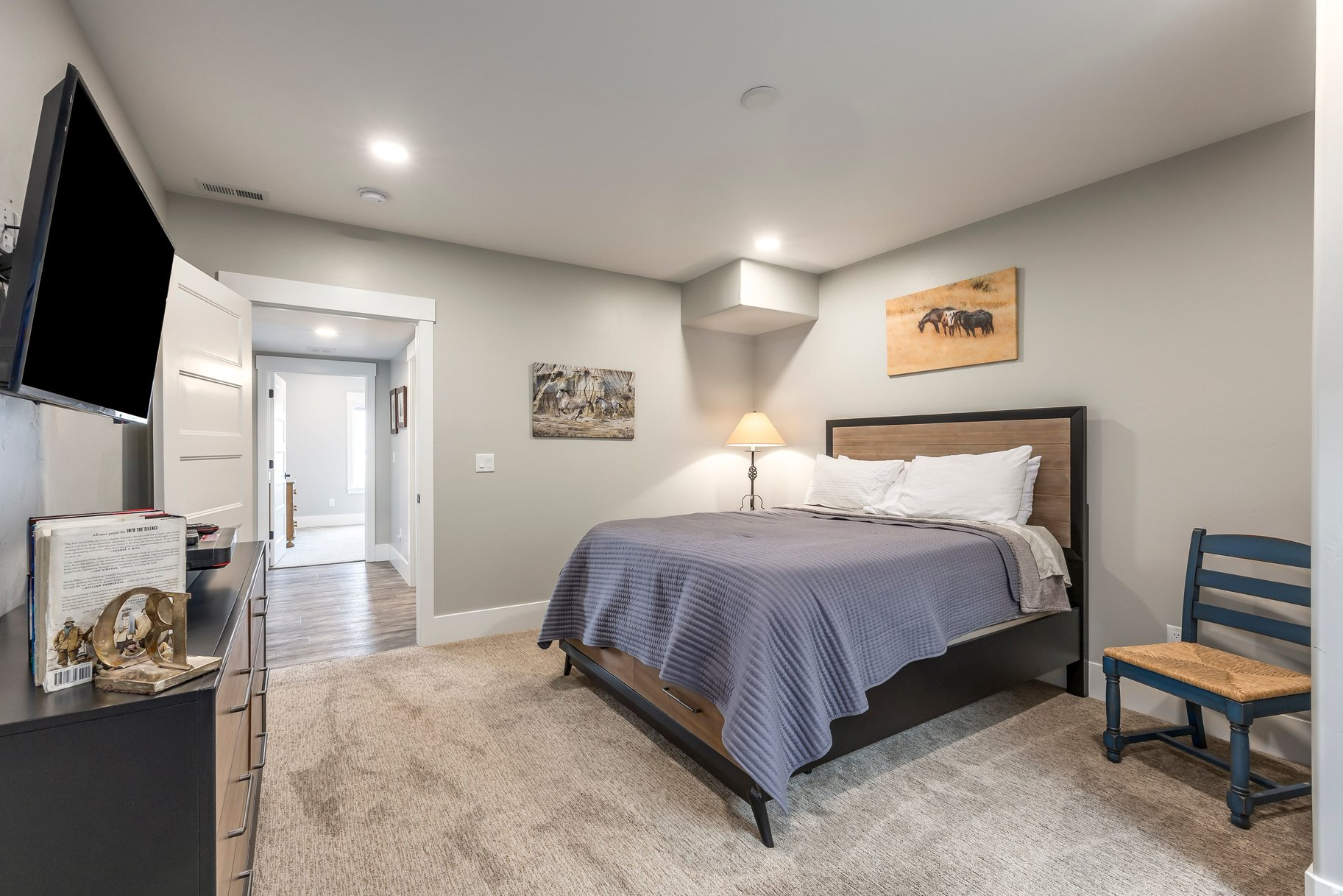 SHORELINE - Residential