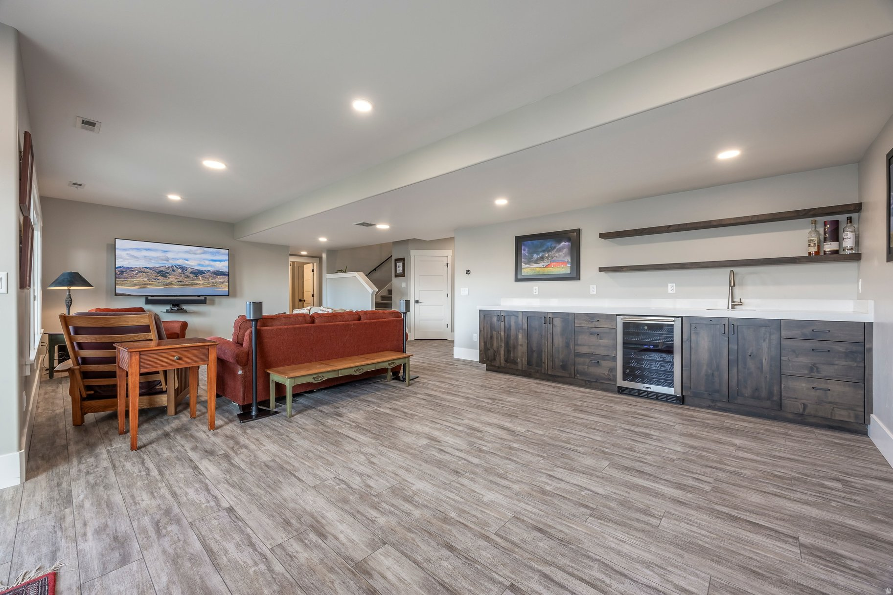 SHORELINE - Residential