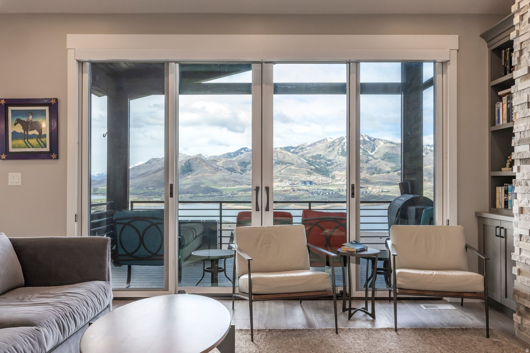 SHORELINE - Residential