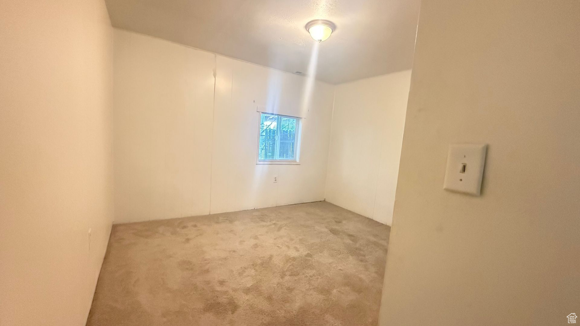 HILL CREST - Residential Lease