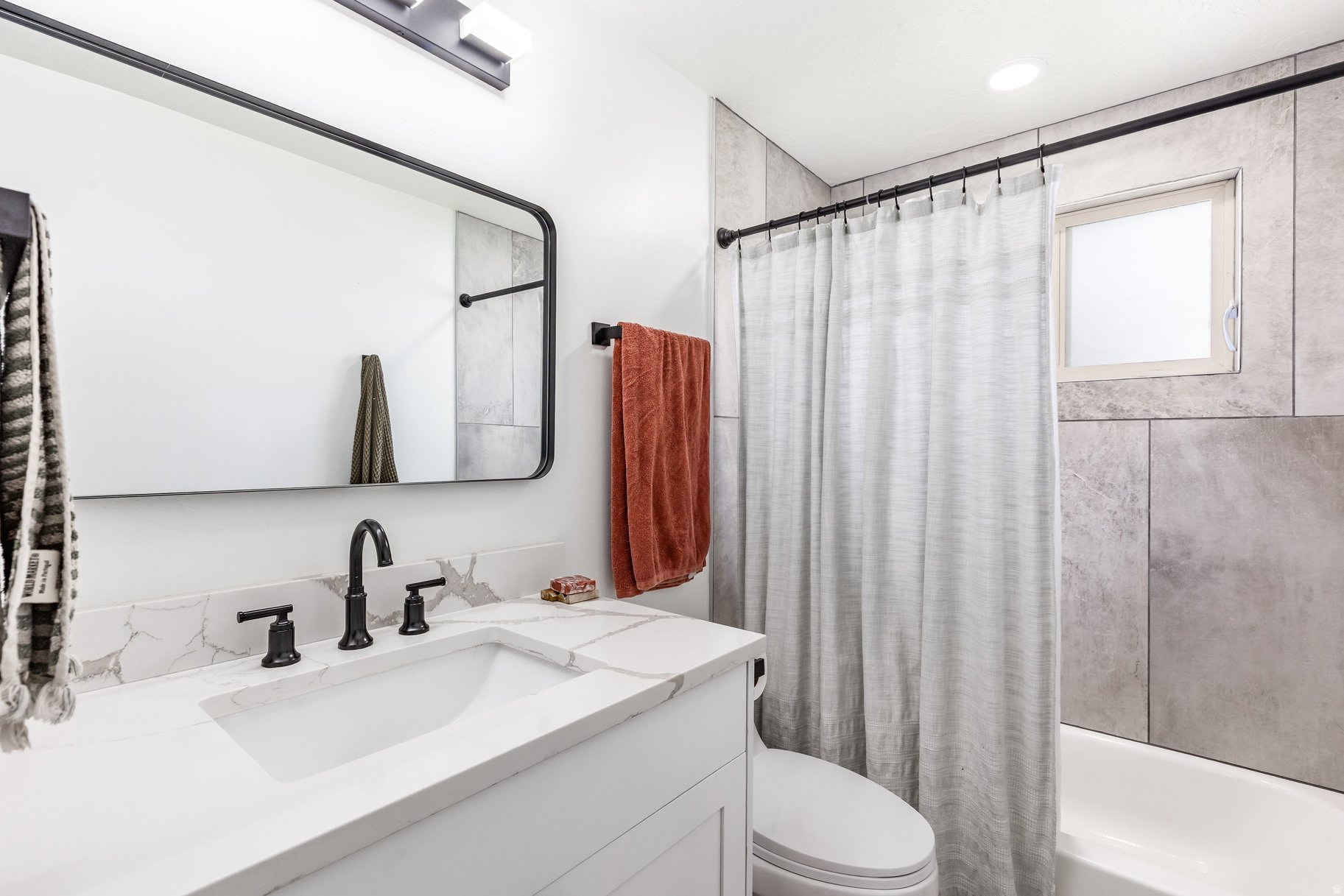 SANDY HEIGHTS SOUTH - Residential