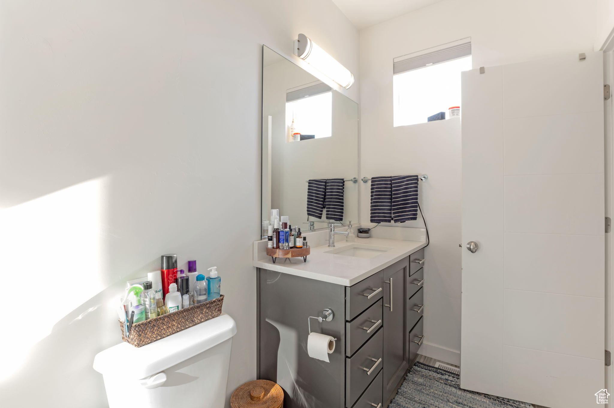 ALMOND STREET - Residential