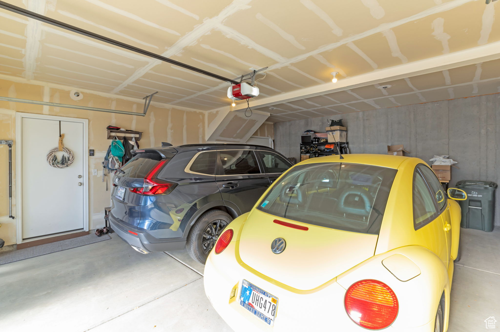 ALMOND STREET - Residential