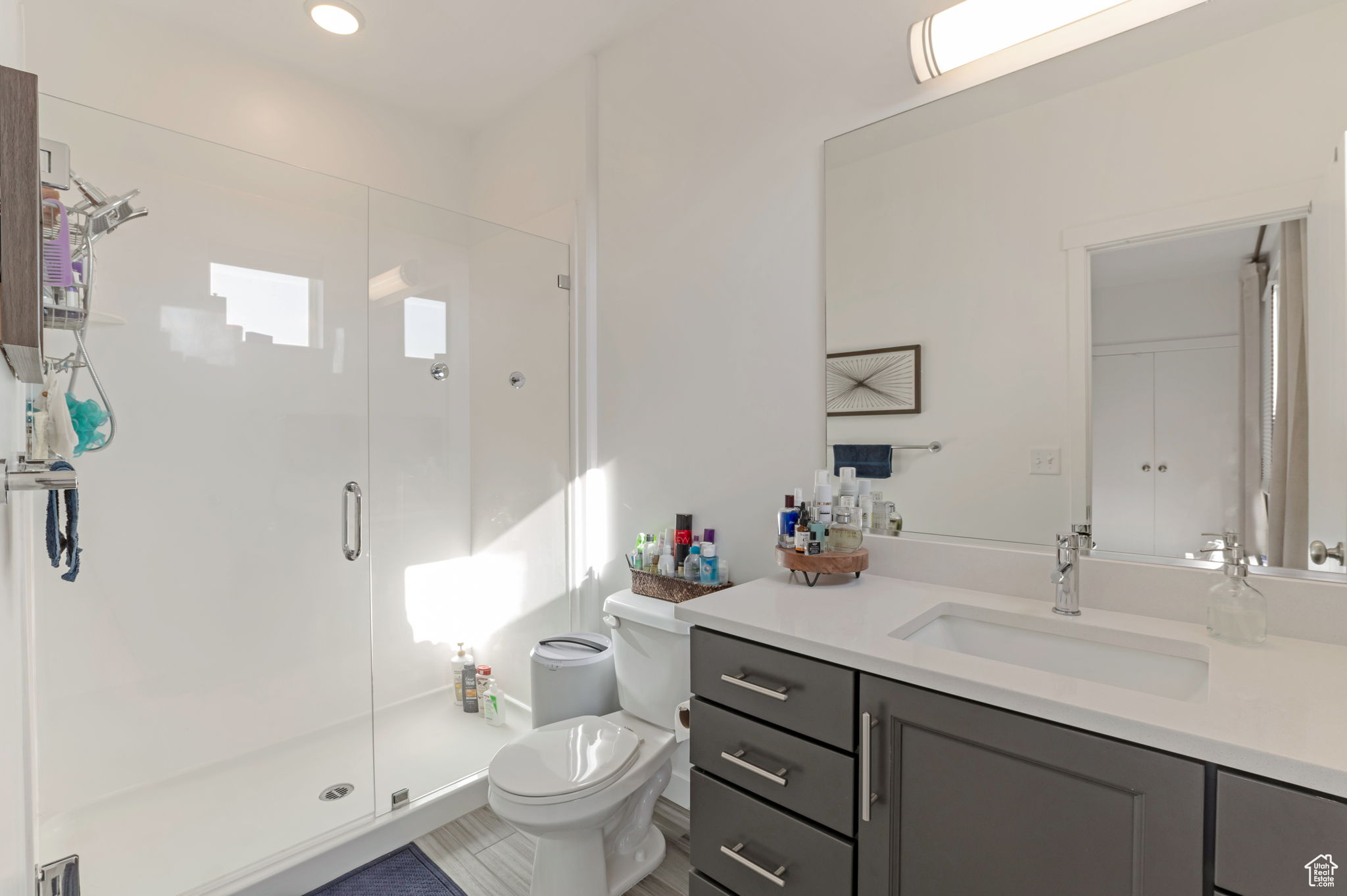 ALMOND STREET - Residential