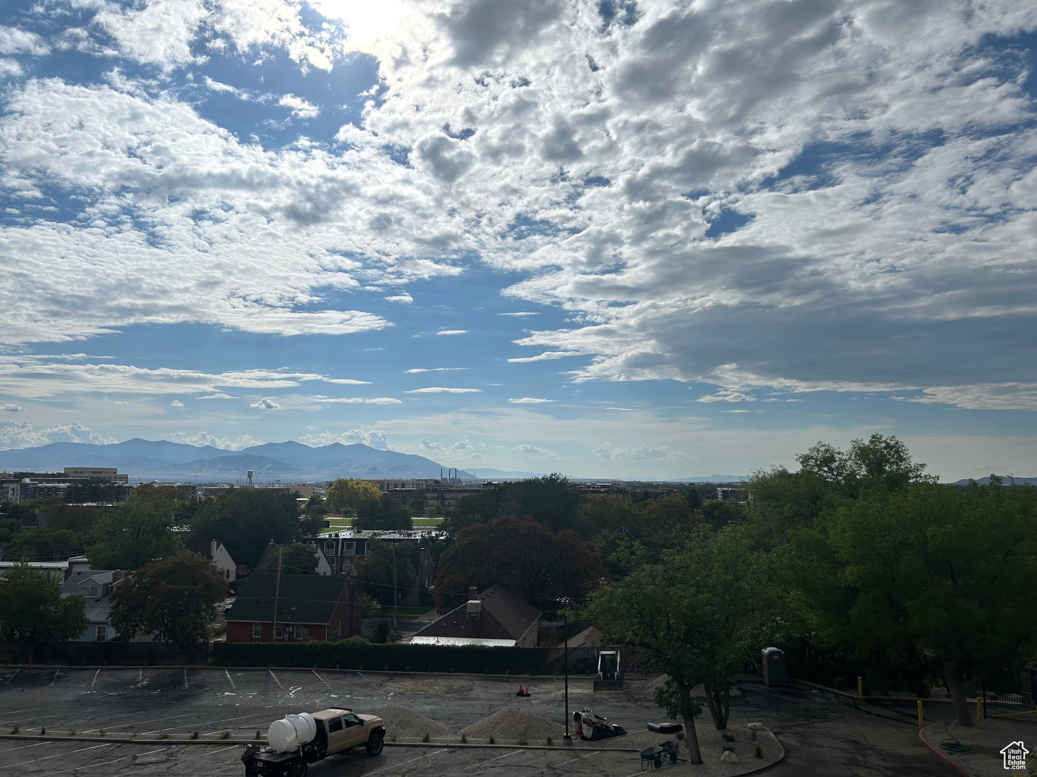 ALMOND STREET - Residential