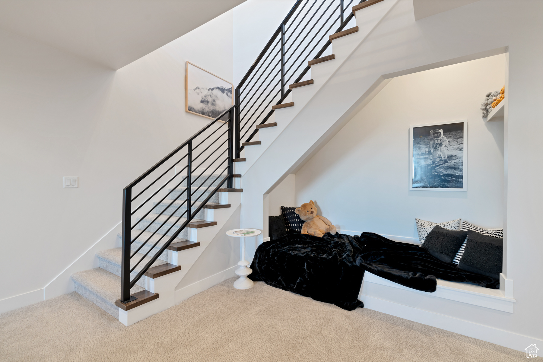 SUMMERHILL LANE - Residential