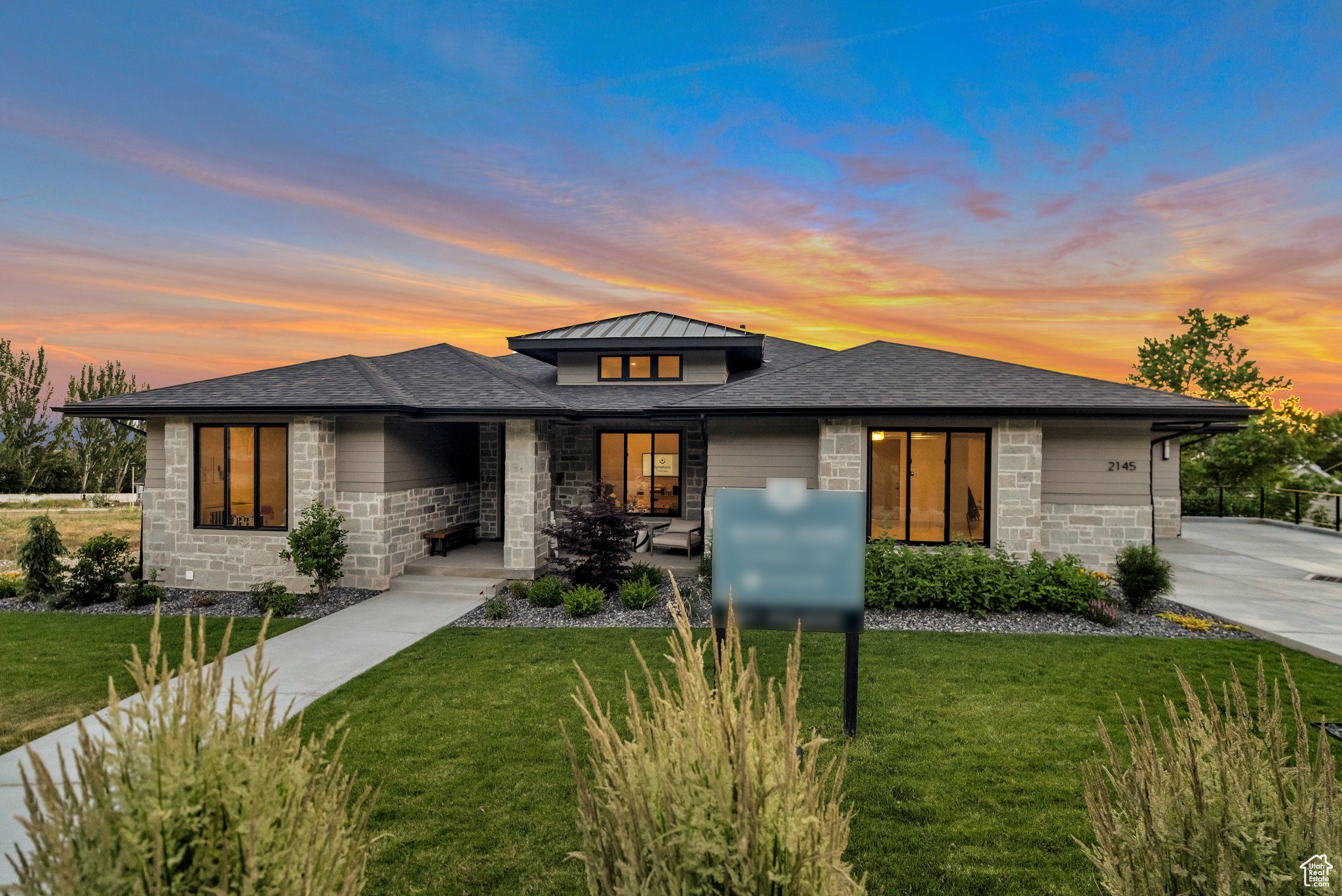 SUMMERHILL LANE - Residential