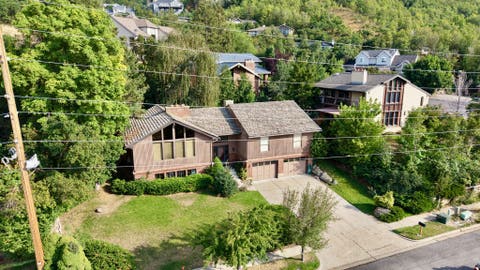 Tiny photo for 2197 S BOUNTIFUL BLVD, Bountiful, UT 84010 (MLS # 2178596)