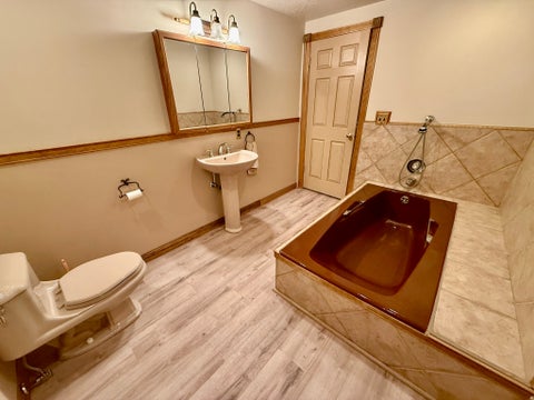 Tiny photo for 2197 S BOUNTIFUL BLVD, Bountiful, UT 84010 (MLS # 2178596)