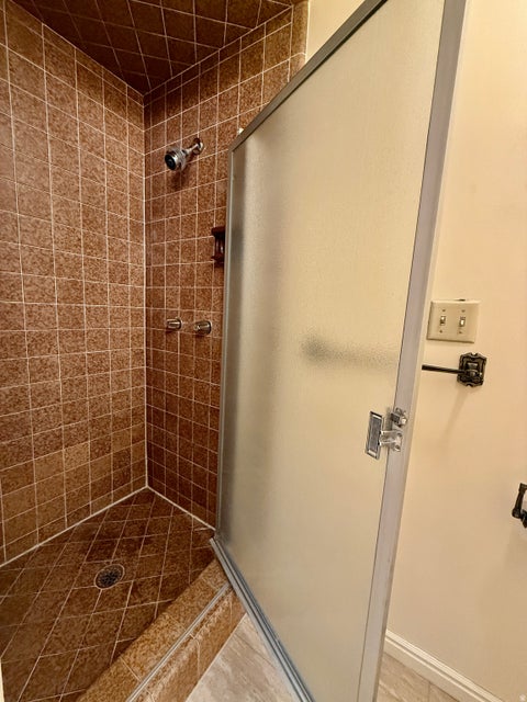 Tiny photo for 2197 S BOUNTIFUL BLVD, Bountiful, UT 84010 (MLS # 2178596)