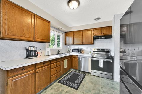 Tiny photo for 3287 VAN BUREN AVE, Ogden, UT 84403 (MLS # 2159251)