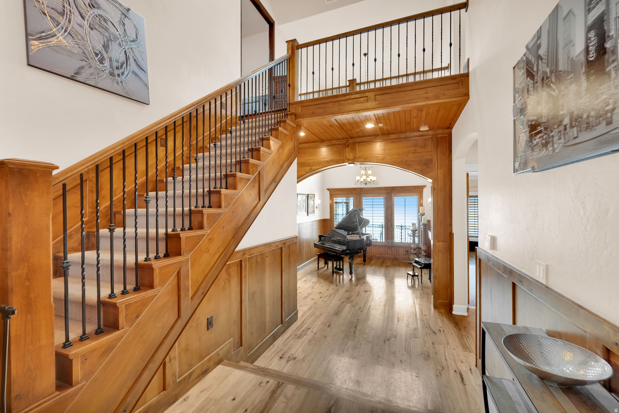 SARATOGA SPRINGS - Residential