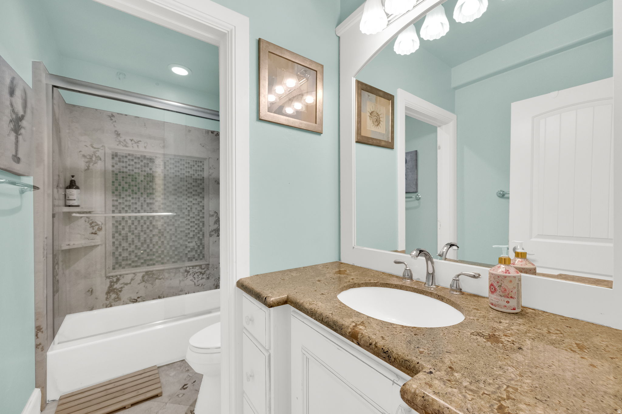 SARATOGA SPRINGS - Residential