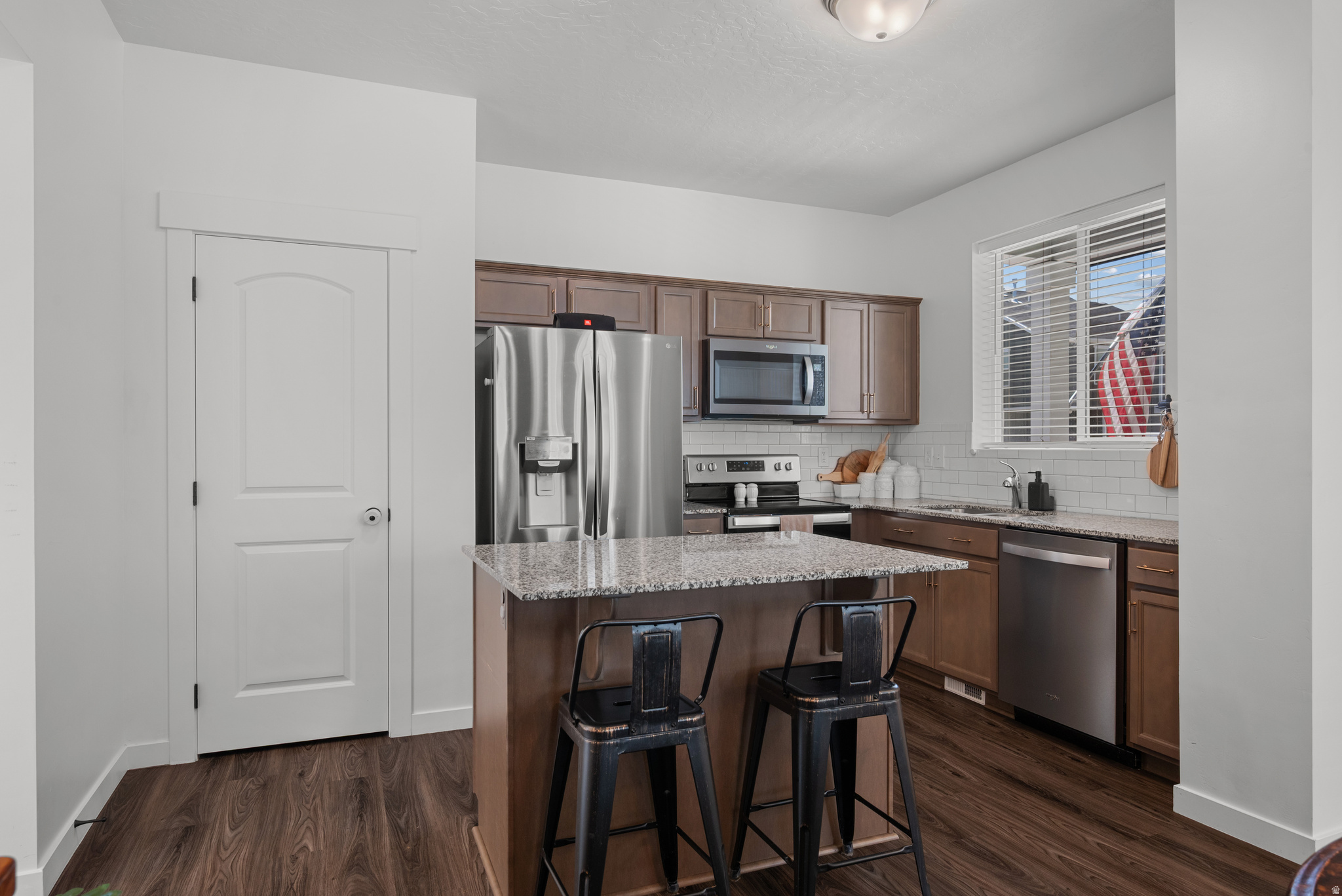 ARROWHEAD COTTAGES - Residential