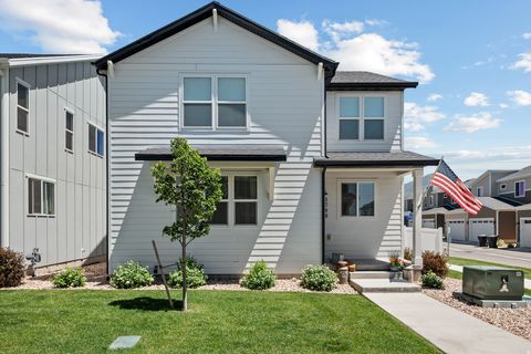 Photo of 1708 N 1280 E, Payson, UT 84651 (MLS # 2158866)