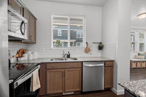 Tiny photo for 1708 N 1280 E, Payson, UT 84651 (MLS # 2158866)