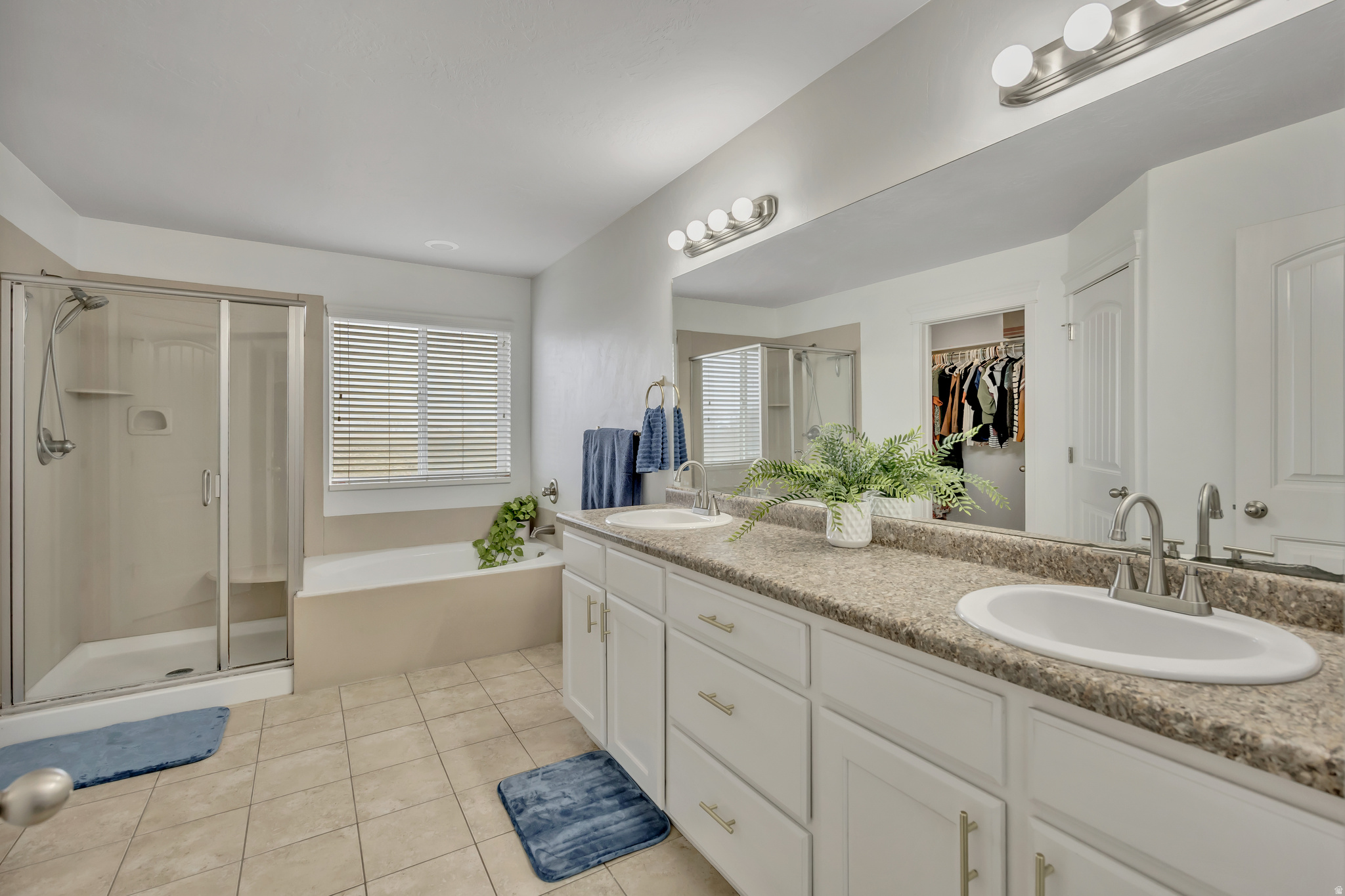 SPIRAL SPRINGS - Residential