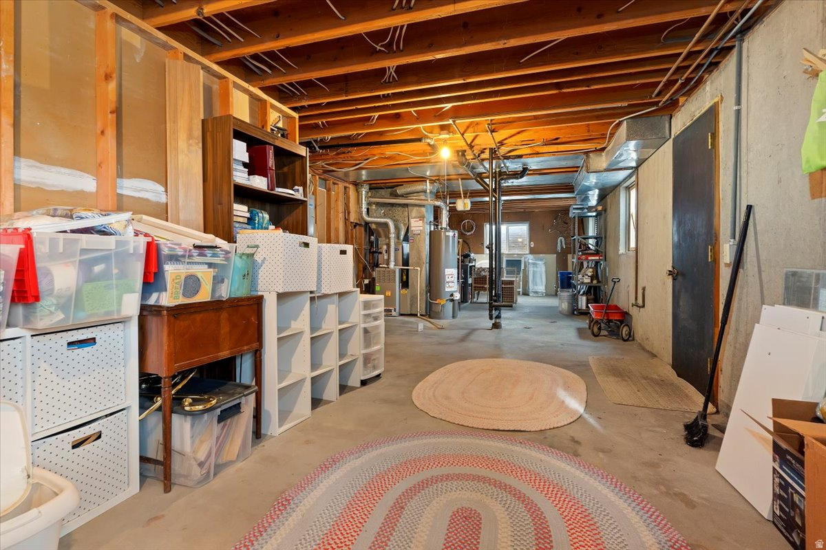 RIVERTON MEADOWS - Residential