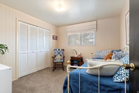 Tiny photo for 12387 S MOUNTAIN VIEW DR, Riverton, UT 84065 (MLS # 2127532)