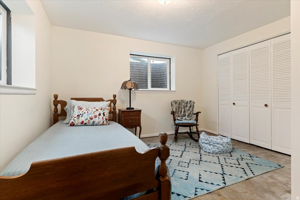 RIVERTON MEADOWS - Residential