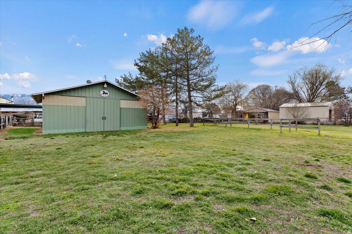 RIVERTON MEADOWS - Residential