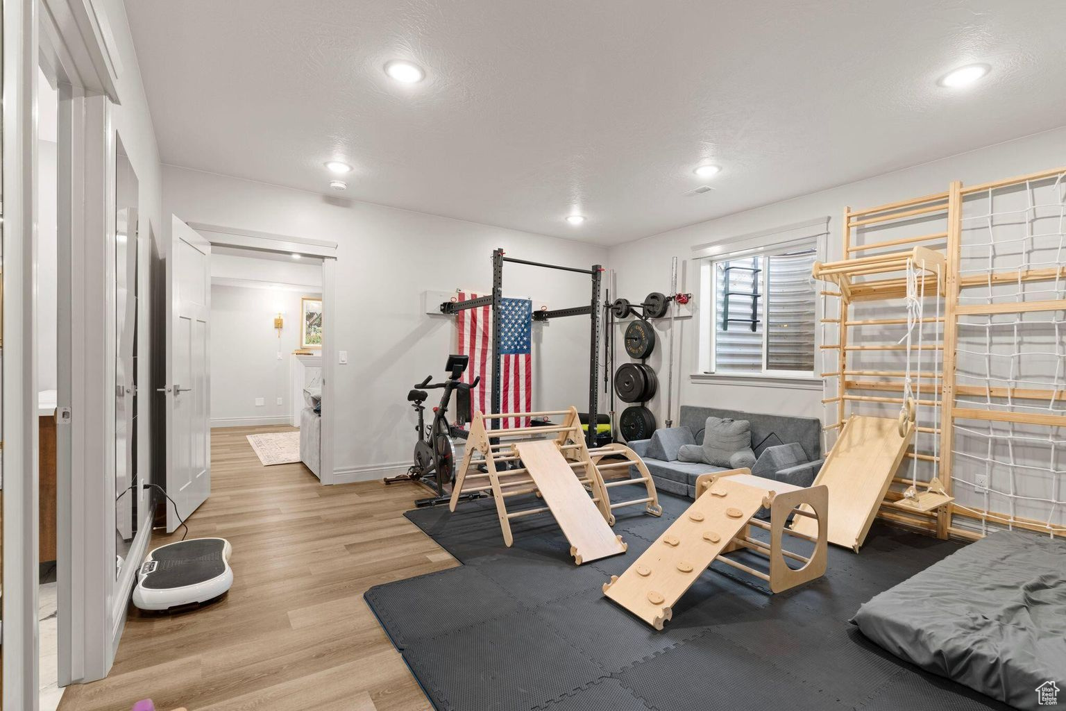 RANCHO BONITA SUBDIVISION - Residential