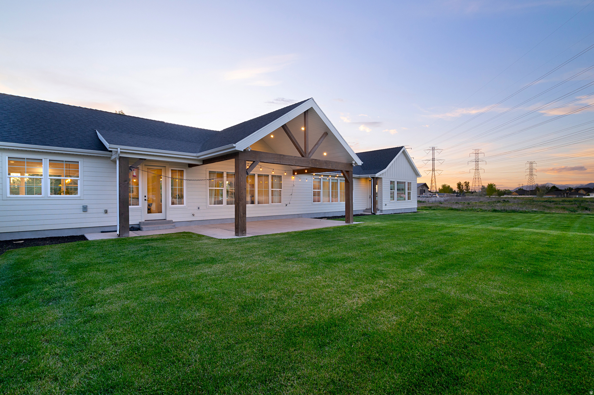 FARMINGTON RANCHES - Residential