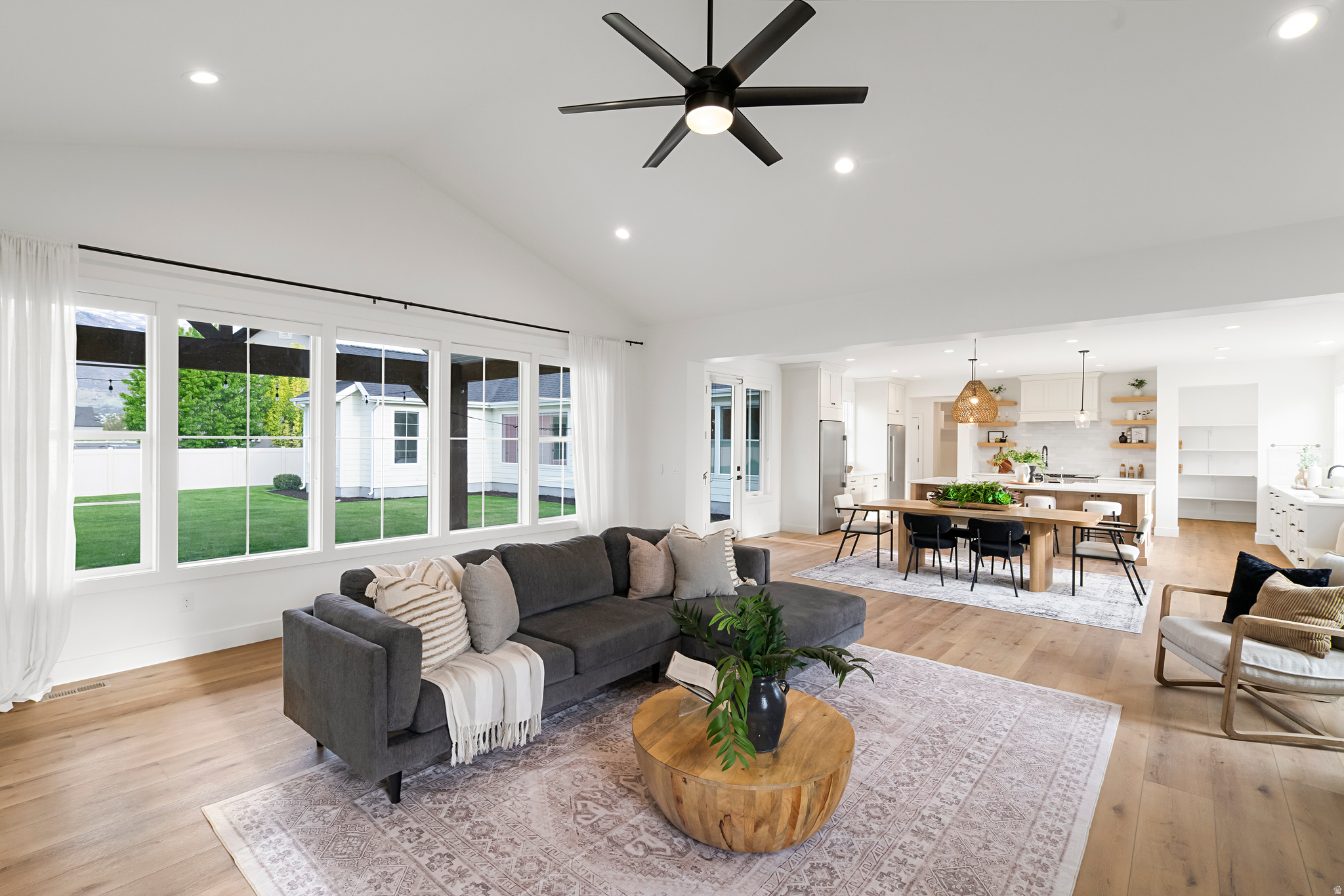FARMINGTON RANCHES - Residential