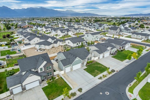 Tiny photo for 8061 S OAKRIDGE PARK DR, West Jordan, UT 84081 (MLS # 2178398)