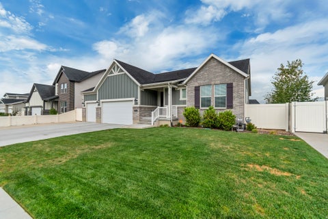 Tiny photo for 8061 S OAKRIDGE PARK DR, West Jordan, UT 84081 (MLS # 2178398)