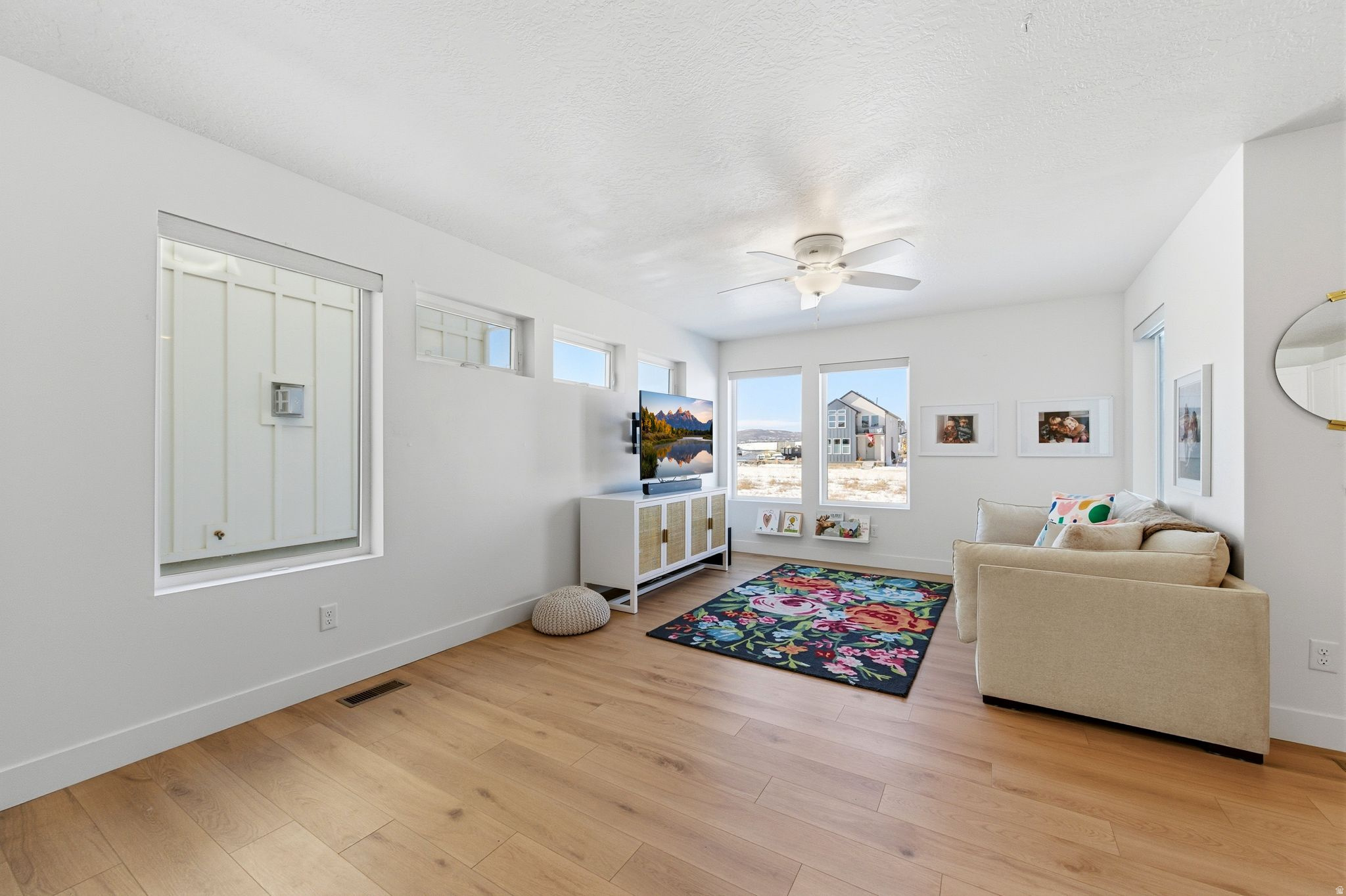 SILVER CREEK - Residential