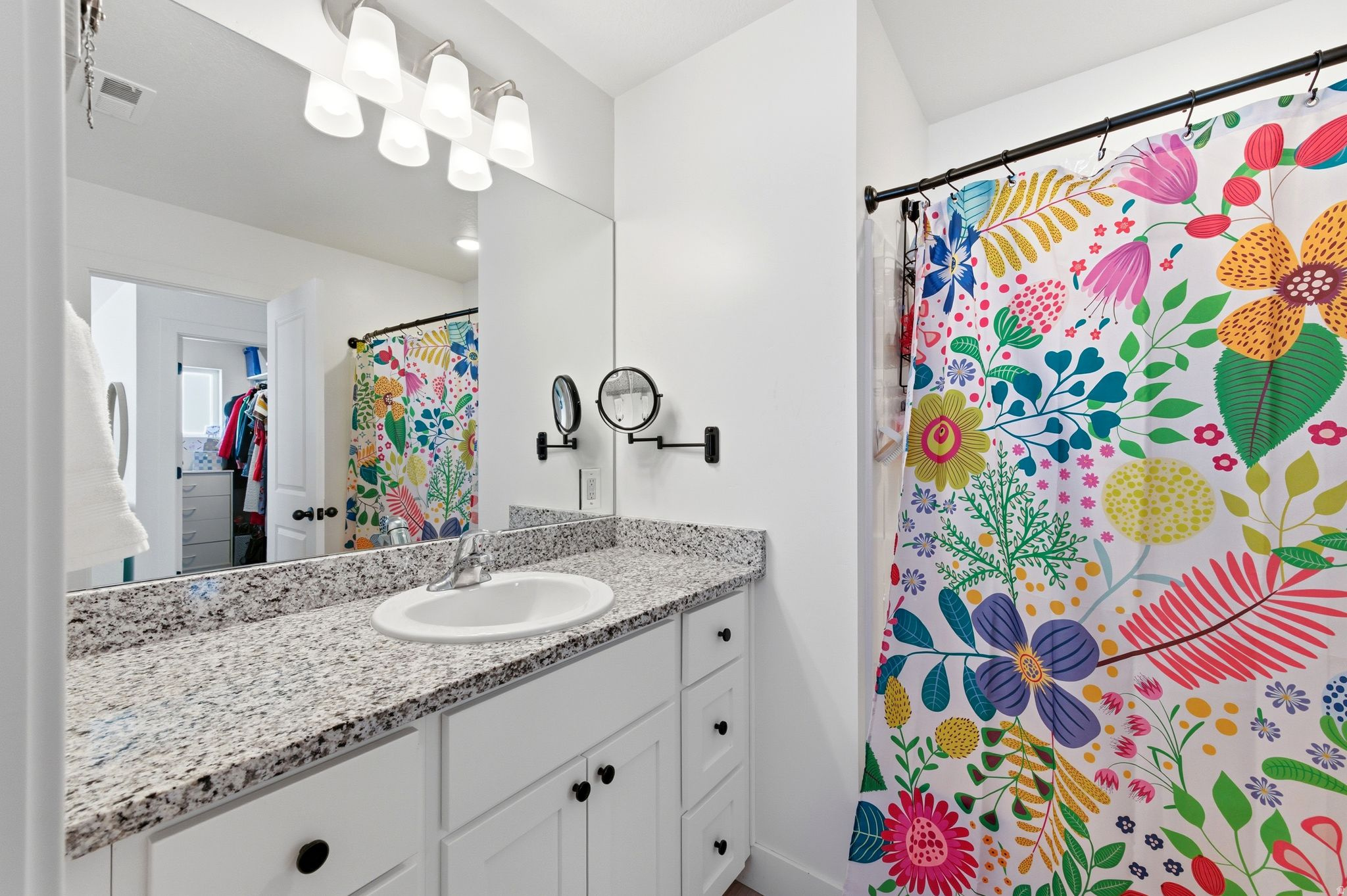 SILVER CREEK - Residential