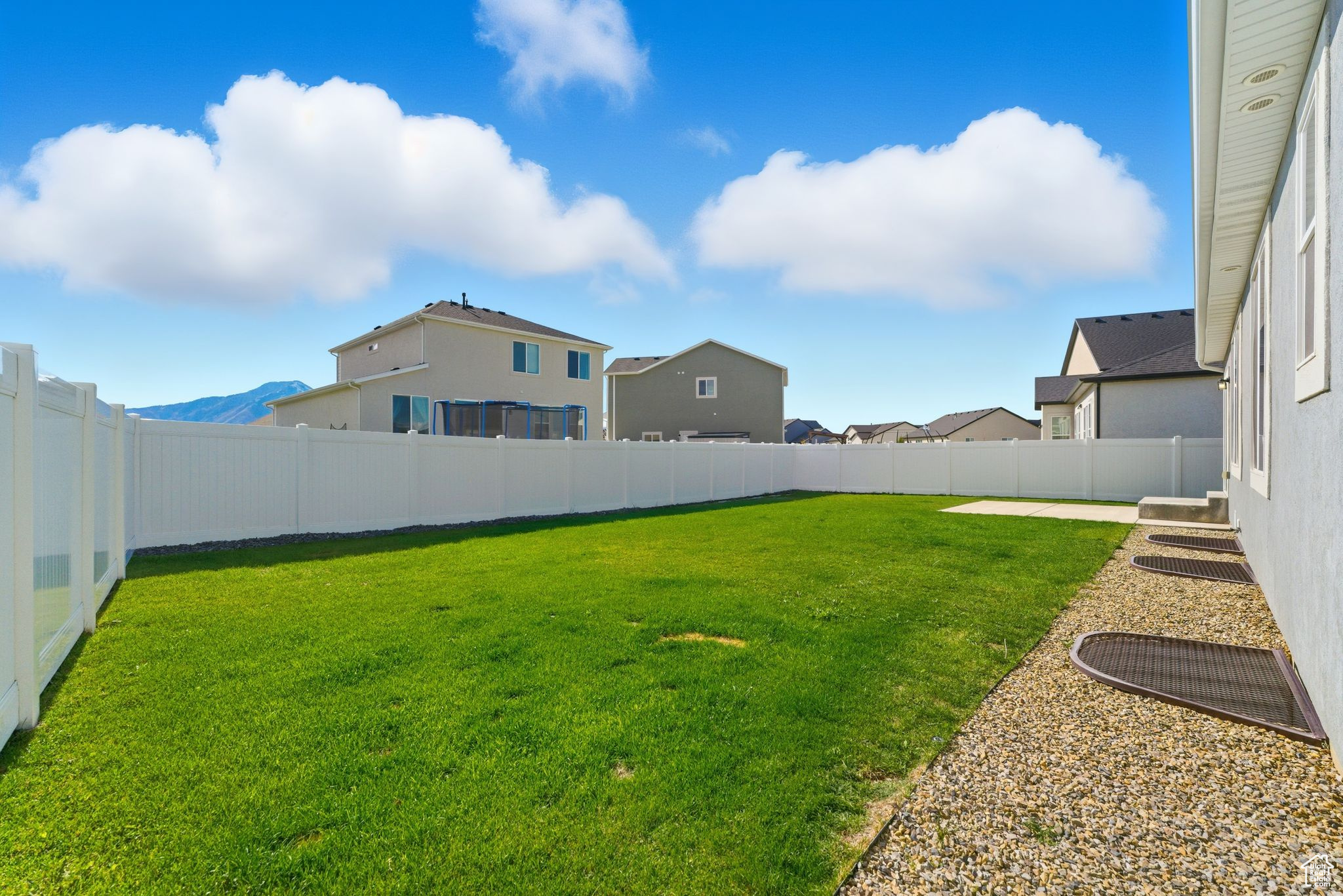 SUNRISE RANCH - Residential