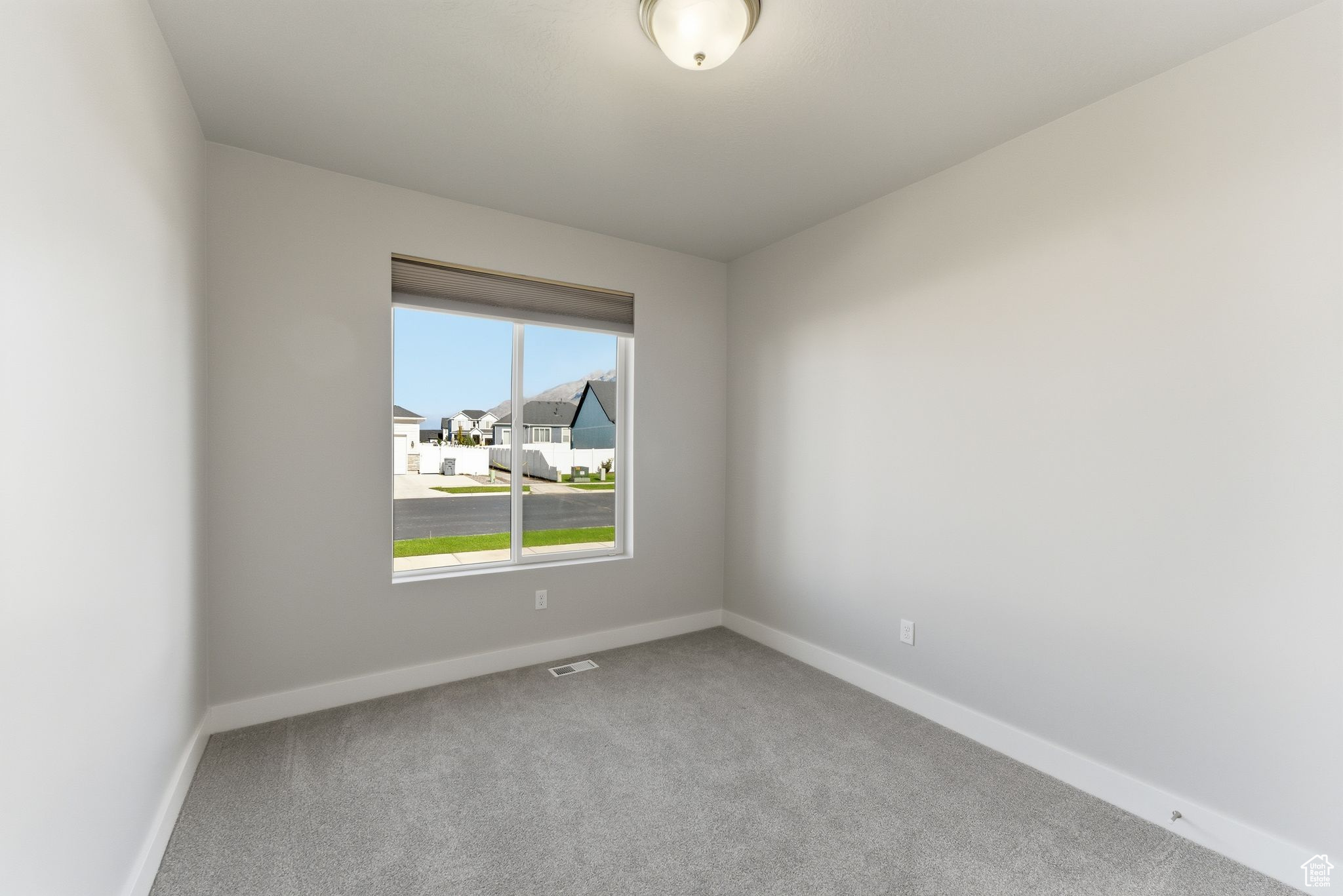 SUNRISE RANCH - Residential