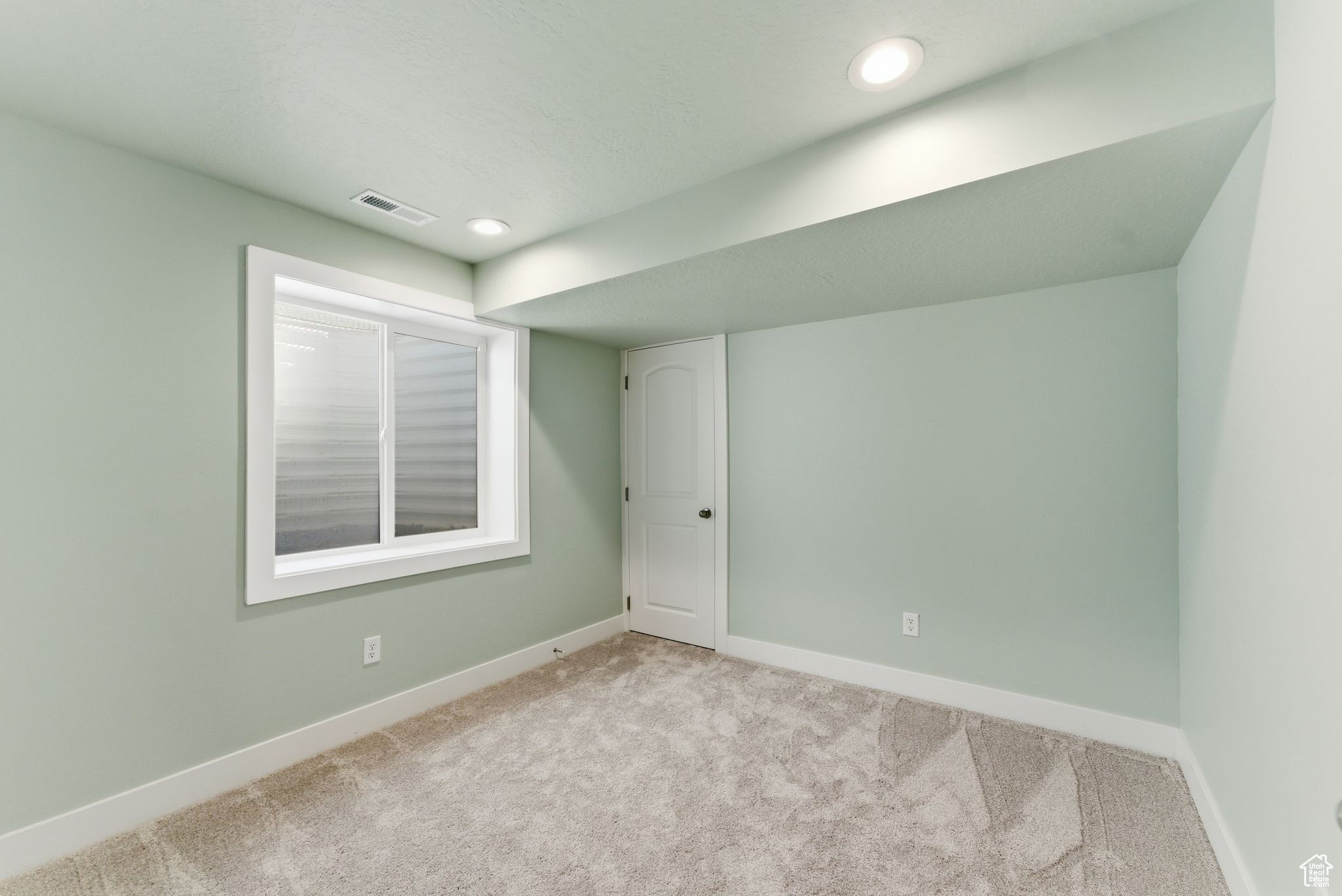 SUNRISE RANCH - Residential