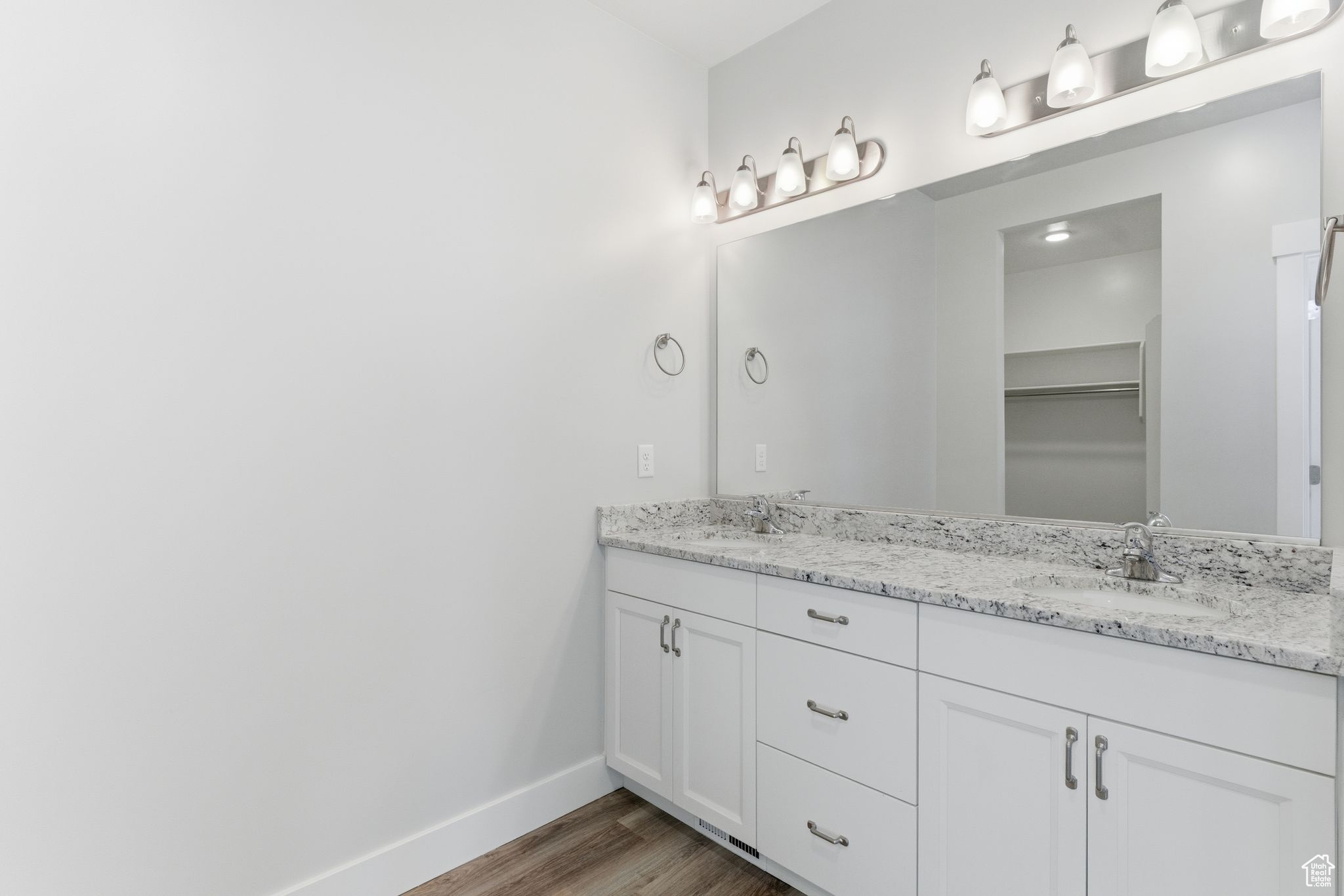 SUNRISE RANCH - Residential