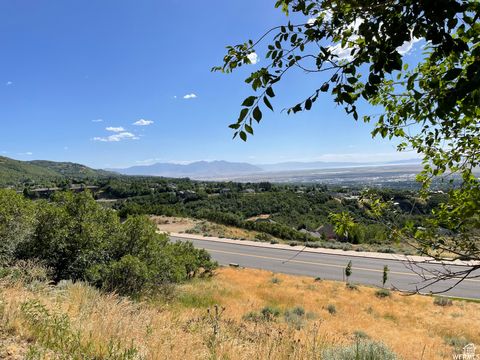 Tiny photo for 1596 S STONE RDG E #103, Bountiful, UT 84010 (MLS # 2117621)