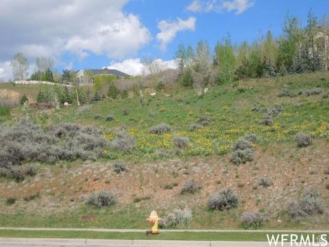Tiny photo for 1596 S STONE RDG E #103, Bountiful, UT 84010 (MLS # 2117621)