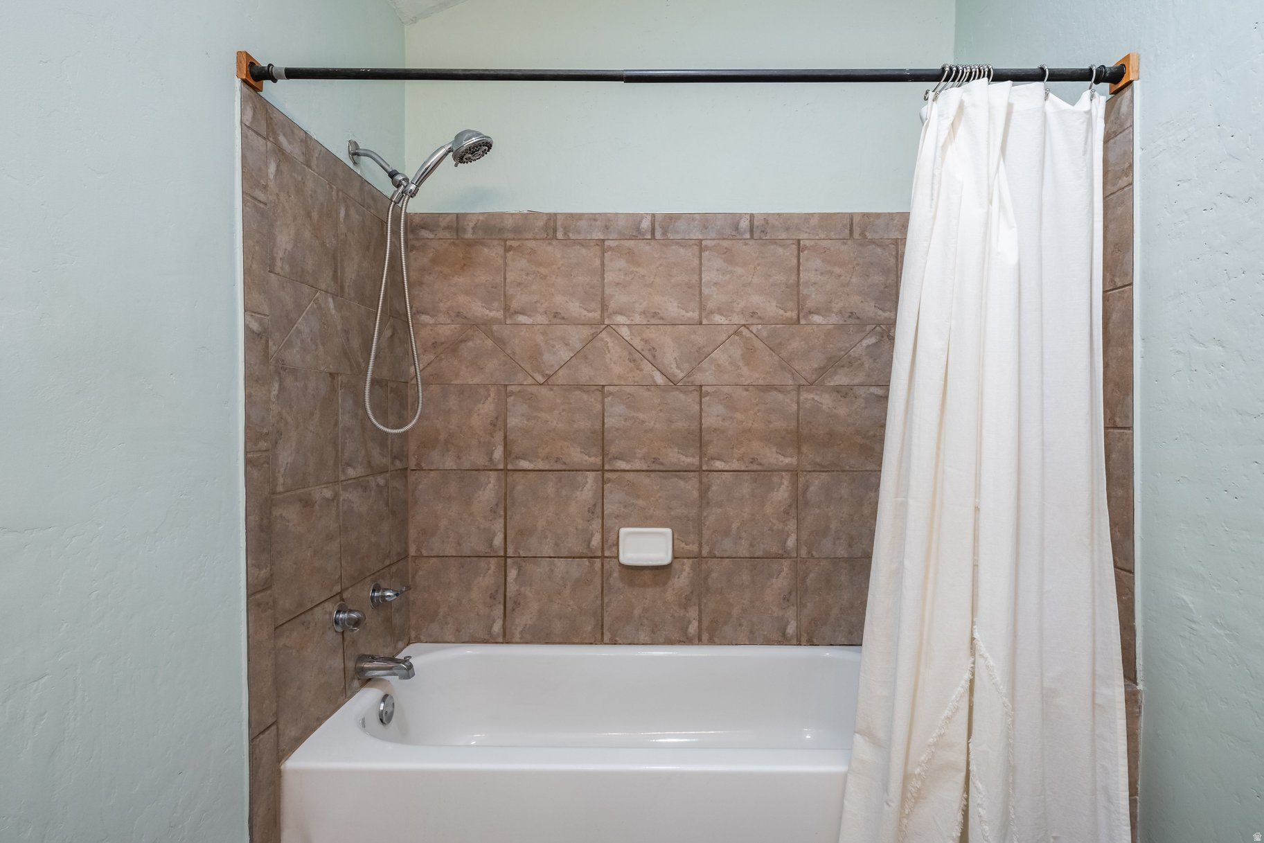 TANGLEWOOD SUB - Residential